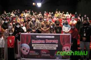 Dompet Dhuafa Riau dan Bank Syariah Indonesia berikan Tabungan Pendidikan untuk Yatim piatu